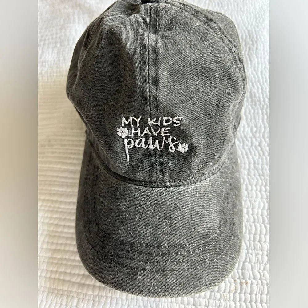 David and Young Women’s Gray My Kids Have Paws Baseball Hat One Size Dog